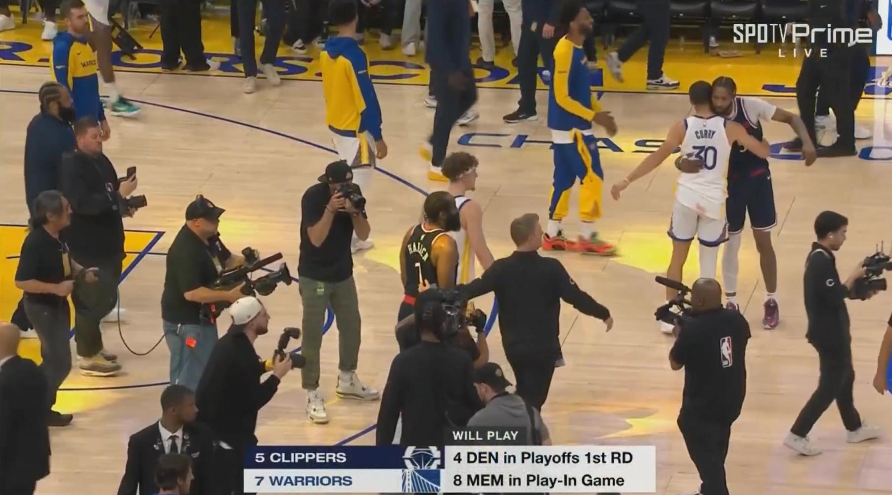 加時賽12分無解表現率隊獲勝！哈登賽后臉上笑容藏不住呀